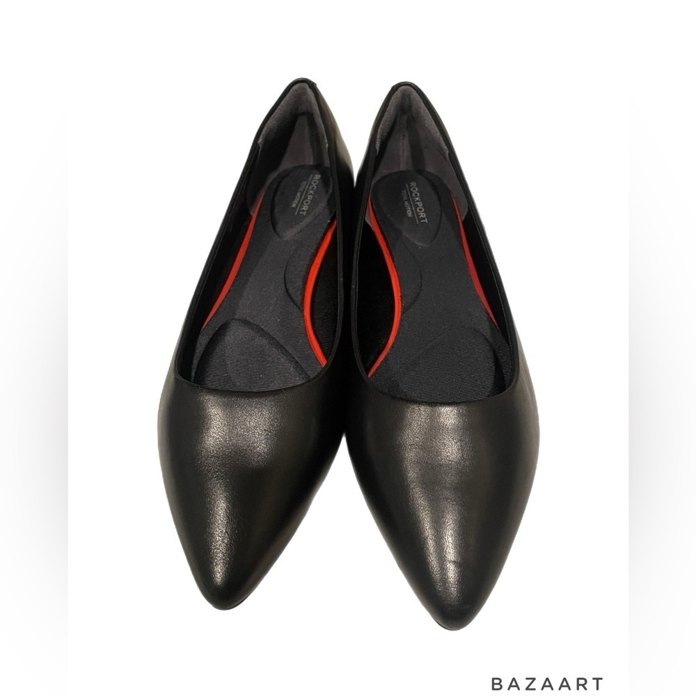 Rockport black pointed toe flats. Size 8.5. SH4